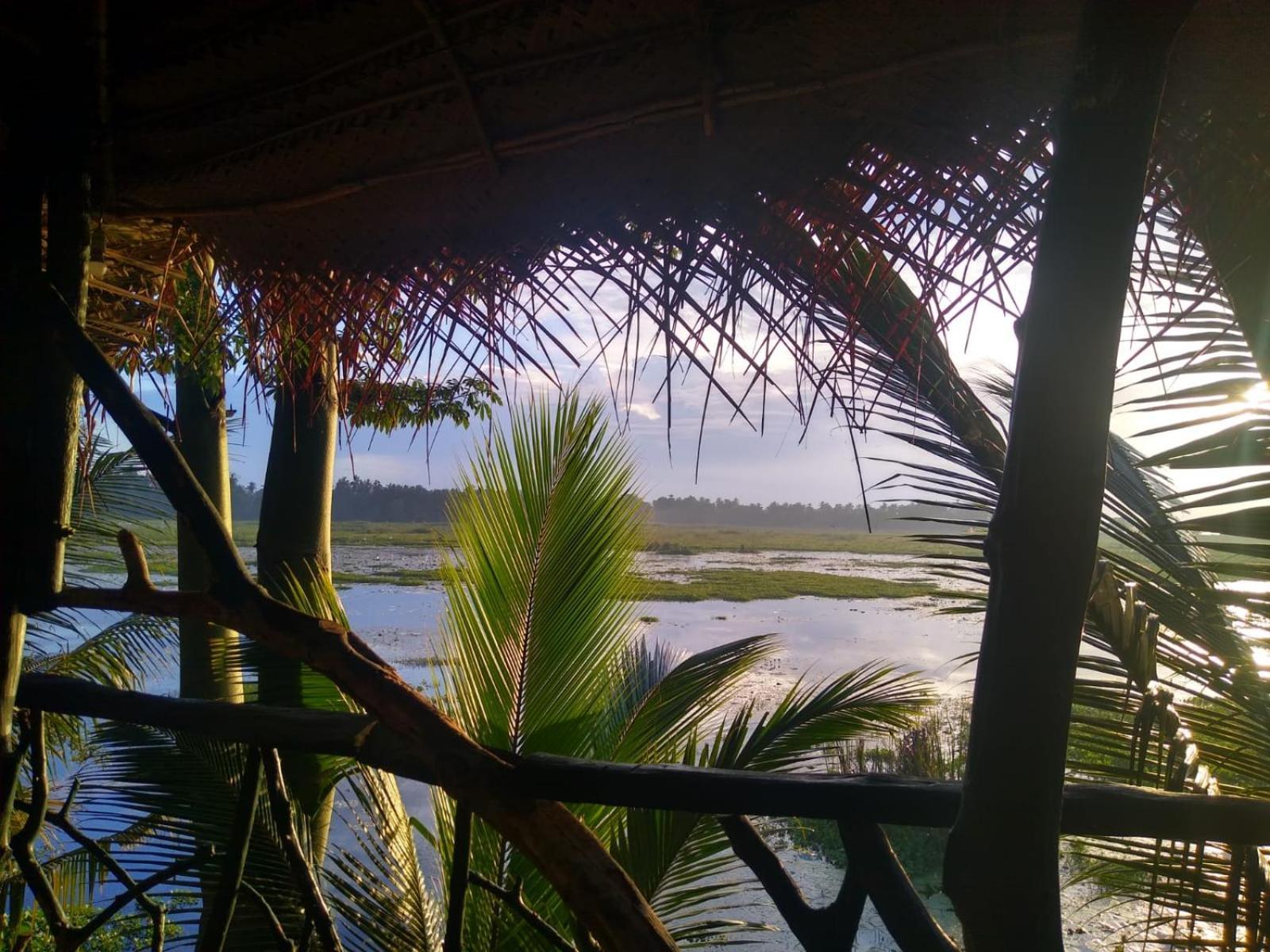 Lake Face Cabana Tissamaharama Exterior foto