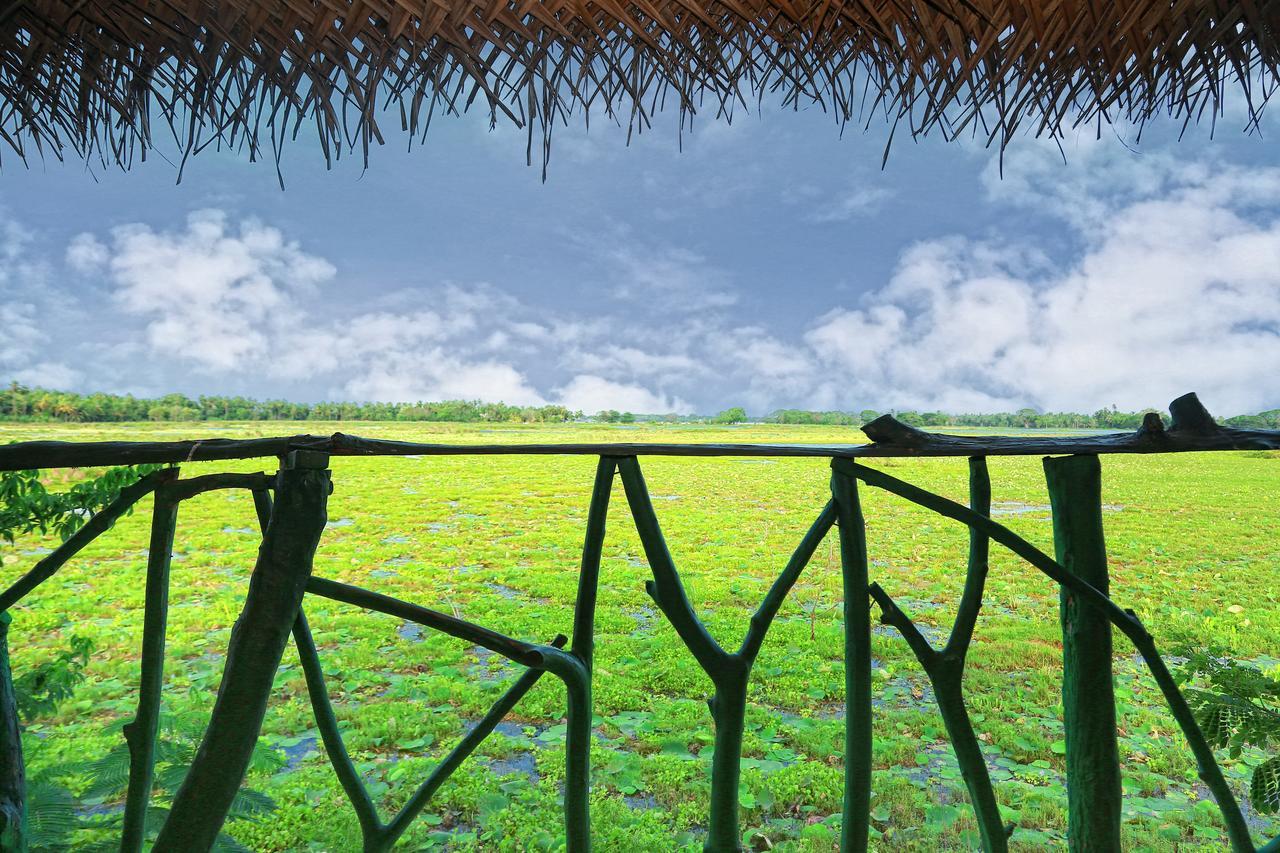 Lake Face Cabana Tissamaharama Exterior foto